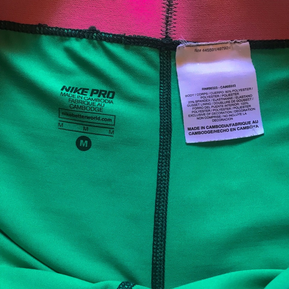 NIKE PRO Jade Green Compression Shorts Size M - Picture 5 of 8